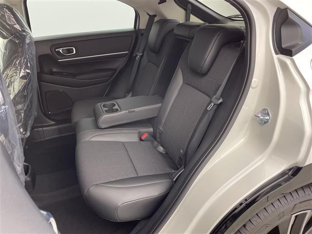 ヴェゼル e:HEV Z Honda CONNECTディスプレーオーディオ(FM/BT/フルセグTV) ステアリングスイッチ ステアリングヒーター パドルシフト バックカメラ 置くだけ充電 電動リアゲート(13枚目)