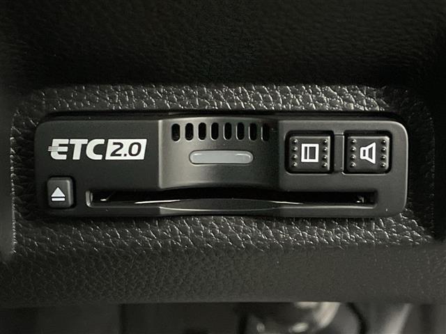 ヴェゼル e:HEV Z Honda CONNECTディスプレーオーディオ(FM/BT/フルセグTV) ステアリングスイッチ ステアリングヒーター パドルシフト バックカメラ 置くだけ充電 電動リアゲート(39枚目)