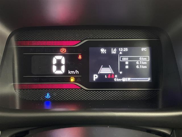 スペーシアカスタム ハイブリッドＸＳ　４ＷＤ　禁煙車　スズキコネクトナビ（ＢＴ／ＦＭ／ＡＭ／フルセグＴＶ）　全周囲カメラ　ステアリングスイッチ　ステアリングヒーター　ハーフレザーシート　シートヒーター　両側パワースライドドア（3枚目）