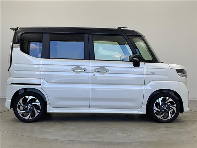 スペーシアカスタム ハイブリッドＸＳ　４ＷＤ　禁煙車　スズキコネクトナビ（ＢＴ／ＦＭ／ＡＭ／フルセグＴＶ）　全周囲カメラ　ステアリングスイッチ　ステアリングヒーター　ハーフレザーシート　シートヒーター　両側パワースライドドア（18枚目）