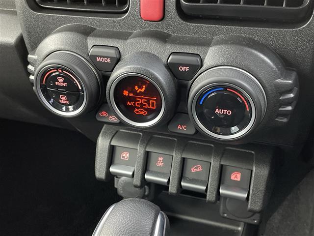 ジムニーノマド ＦＣ　４ＷＤ　ステアリングスイッチ　ヒートミラー　ヘッドライトウォッシャー　ドアバイザー　フロントフォグライト　電格ミラー　ウィンカーミラー　取扱説明書　保証書　点検記録簿（5枚目）