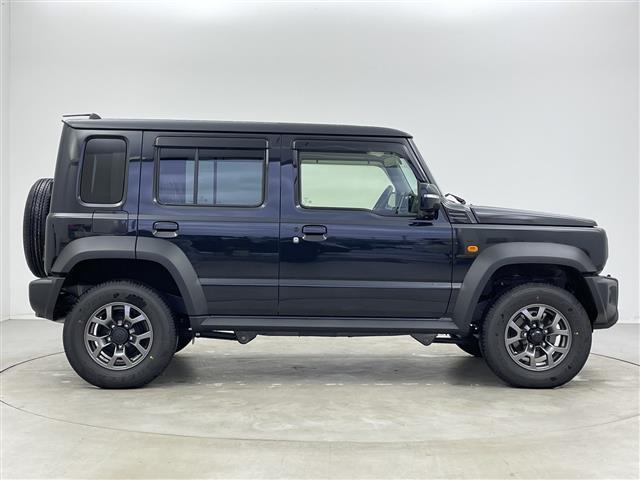 ジムニーノマド ＦＣ　４ＷＤ　ステアリングスイッチ　ヒートミラー　ヘッドライトウォッシャー　ドアバイザー　フロントフォグライト　電格ミラー　ウィンカーミラー　取扱説明書　保証書　点検記録簿（17枚目）
