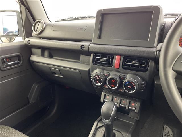 ジムニーノマド ＦＣ　４ＷＤ　ステアリングスイッチ　ヒートミラー　ヘッドライトウォッシャー　ドアバイザー　フロントフォグライト　電格ミラー　ウィンカーミラー　取扱説明書　保証書　点検記録簿（24枚目）