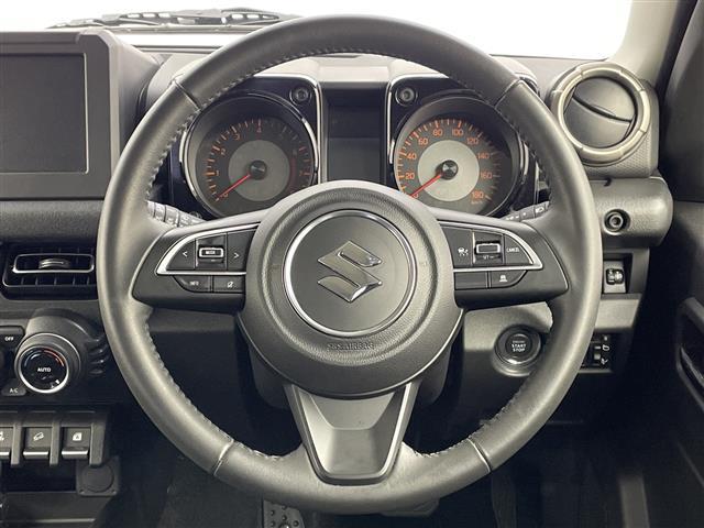 ジムニーノマド ＦＣ　４ＷＤ　ステアリングスイッチ　ヒートミラー　ヘッドライトウォッシャー　ドアバイザー　フロントフォグライト　電格ミラー　ウィンカーミラー　取扱説明書　保証書　点検記録簿（42枚目）