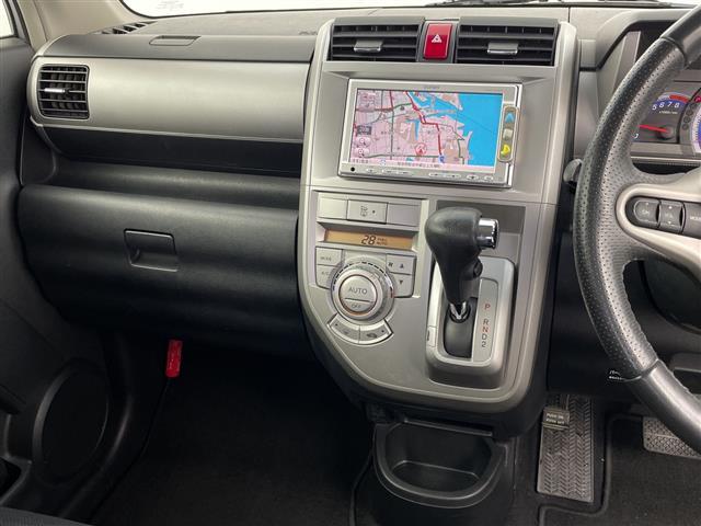 ゼストスパーク Ｗターボ　ターボ　ＡＡＣ　リモコンキー　パワーステアリング　パワーウィンドウ　ディーラーオプションメモリナビＡＭ／ＦＭ／ワンセグＴＶ　盗難防止装置　運転席＋助手席エアバッグ　純正フロアマット（26枚目）