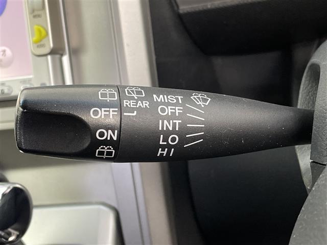 ゼストスパーク Ｗターボ　ターボ　ＡＡＣ　リモコンキー　パワーステアリング　パワーウィンドウ　ディーラーオプションメモリナビＡＭ／ＦＭ／ワンセグＴＶ　盗難防止装置　運転席＋助手席エアバッグ　純正フロアマット（34枚目）