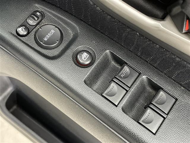 ゼストスパーク Ｗターボ　ターボ　ＡＡＣ　リモコンキー　パワーステアリング　パワーウィンドウ　ディーラーオプションメモリナビＡＭ／ＦＭ／ワンセグＴＶ　盗難防止装置　運転席＋助手席エアバッグ　純正フロアマット（37枚目）