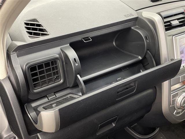 ゼストスパーク Ｗターボ　ターボ　ＡＡＣ　リモコンキー　パワーステアリング　パワーウィンドウ　ディーラーオプションメモリナビＡＭ／ＦＭ／ワンセグＴＶ　盗難防止装置　運転席＋助手席エアバッグ　純正フロアマット（40枚目）