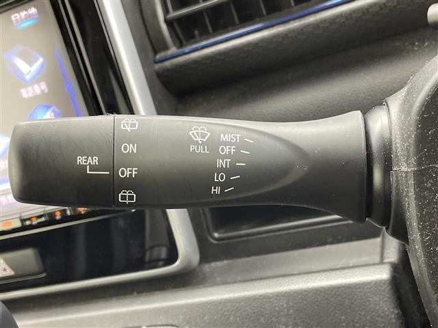 ワゴンR ハイブリッドFZ 純正SDナビ アラウンドビューモニター フルセグ 純正ビルトインETC 純正前後ドライブレコーダー レーンキープアシスト 後方コーナーセンサー 衝突軽減システム D席シートヒーター オートライト(10枚目)