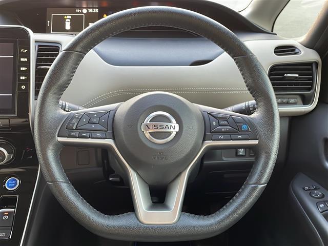 セレナ e-パワー ハイウェイスターV(2枚目)