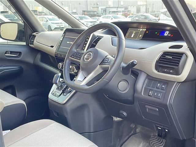 セレナ e-パワー ハイウェイスターV(26枚目)