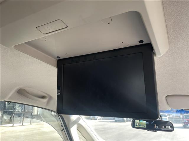 セレナ ハイウェイスターＳ－ＨＶアドバンスドセーフティパック（10枚目）