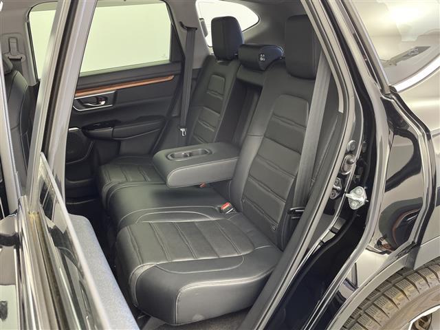 ◆商談ルームには「キッズスペース」を完備しています。ＤＶＤ、ブロック、絵本、おままごとセット。お子様連れでも、ゆっくりとお車をお選びいただけます！