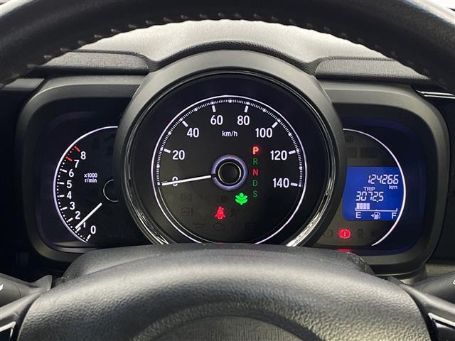 N-ONE プレミアム ツアラー メモリナビ ワンセグTV Bluetooth接続 クルーズコントロール ハーフレザーシート ドライブレコーダー バックモニター ETC アイドリングストップ 横滑り防止装置 オートライト パドルシフト(3枚目)