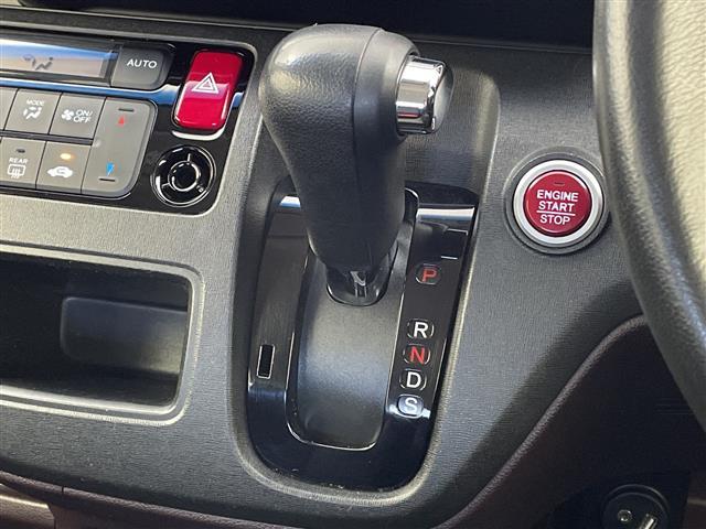 N-ONE プレミアム ツアラー メモリナビ ワンセグTV Bluetooth接続 クルーズコントロール ハーフレザーシート ドライブレコーダー バックモニター ETC アイドリングストップ 横滑り防止装置 オートライト パドルシフト(24枚目)