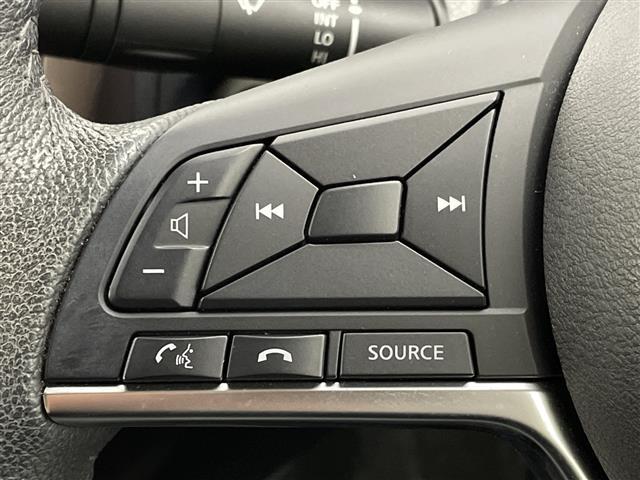 ノート ｅ－パワー　メダリスト　ＦＯＵＲ　ワンオーナー　純正ＳＤナビ　アラウンドビューモニター　フルセグ　純正ＥＴＣ　ハーフレザーシート　デジタルインナーミラー　ＬＥＤオートライト　フォグランプ　追従クルコン　レーンアシスト　コーナーセンサー（33枚目）