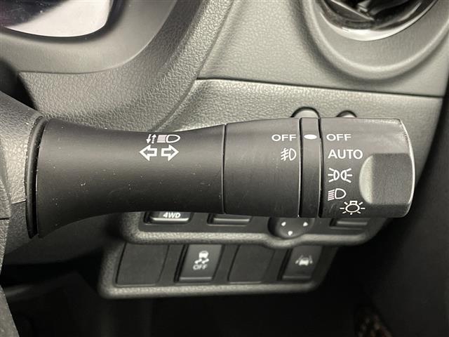 ノート ｅ－パワー　メダリスト　ＦＯＵＲ　ワンオーナー　純正ＳＤナビ　アラウンドビューモニター　フルセグ　純正ＥＴＣ　ハーフレザーシート　デジタルインナーミラー　ＬＥＤオートライト　フォグランプ　追従クルコン　レーンアシスト　コーナーセンサー（36枚目）