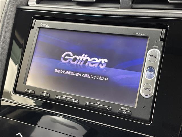 シャトル ハイブリッド　ホンダセンシング　ホンダセンシング／衝突軽減ブレーキ／レーダークルーズコントロール／レーンキープアシスト／純正ディーラーＯＰナビ／バックカメラ／ビルトインＥＴＣ／プッシュスタート／社外１５インチアルミホイール（4枚目）