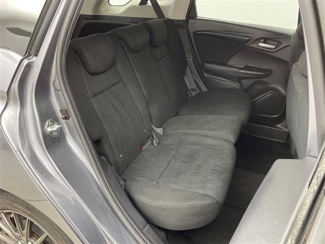 シャトル ハイブリッド　ホンダセンシング　ホンダセンシング／衝突軽減ブレーキ／レーダークルーズコントロール／レーンキープアシスト／純正ディーラーＯＰナビ／バックカメラ／ビルトインＥＴＣ／プッシュスタート／社外１５インチアルミホイール（11枚目）