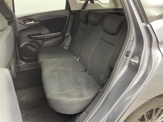 シャトル ハイブリッド　ホンダセンシング　ホンダセンシング／衝突軽減ブレーキ／レーダークルーズコントロール／レーンキープアシスト／純正ディーラーＯＰナビ／バックカメラ／ビルトインＥＴＣ／プッシュスタート／社外１５インチアルミホイール（12枚目）