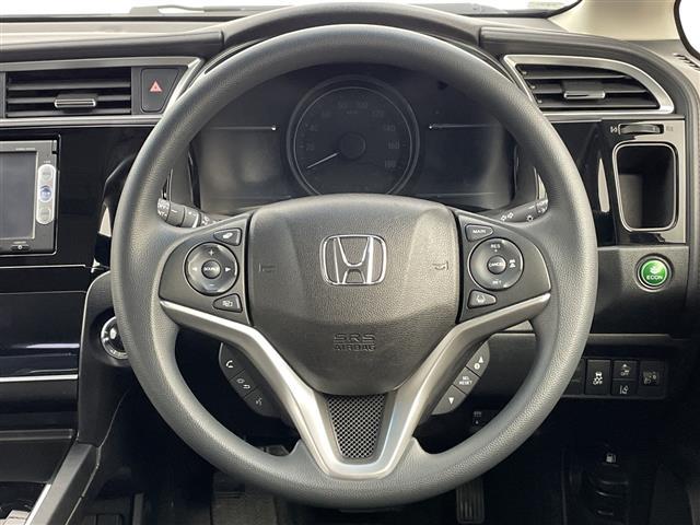 シャトル ハイブリッド　ホンダセンシング　ホンダセンシング／衝突軽減ブレーキ／レーダークルーズコントロール／レーンキープアシスト／純正ディーラーＯＰナビ／バックカメラ／ビルトインＥＴＣ／プッシュスタート／社外１５インチアルミホイール（42枚目）