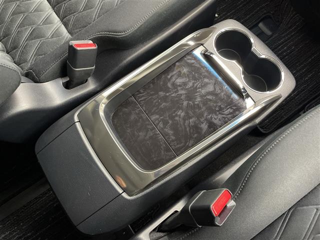 ヴェルファイア 2.5Z Aエディション プリクラッシュセーフティ/レーントレーシングアシスト/レーダークルーズコントロール/ロードサインアシスト/純正9インチディーラーOPナビ(NSZT-Y66T)/バックカメラ/フルセグ(9枚目)