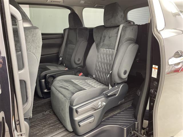 ヴェルファイア 2.5Z Aエディション プリクラッシュセーフティ/レーントレーシングアシスト/レーダークルーズコントロール/ロードサインアシスト/純正9インチディーラーOPナビ(NSZT-Y66T)/バックカメラ/フルセグ(13枚目)