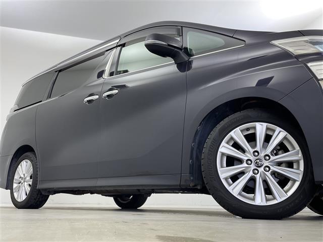 ヴェルファイア 2.5Z Aエディション プリクラッシュセーフティ/レーントレーシングアシスト/レーダークルーズコントロール/ロードサインアシスト/純正9インチディーラーOPナビ(NSZT-Y66T)/バックカメラ/フルセグ(16枚目)