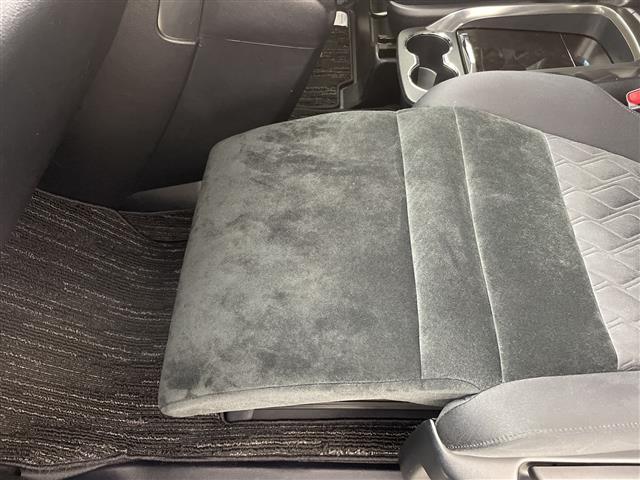 ヴェルファイア 2.5Z Aエディション プリクラッシュセーフティ/レーントレーシングアシスト/レーダークルーズコントロール/ロードサインアシスト/純正9インチディーラーOPナビ(NSZT-Y66T)/バックカメラ/フルセグ(35枚目)