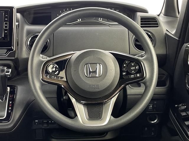 N-BOXカスタム G・Lホンダセンシング ホンダセンシング/衝突軽減ブレーキ/レーダークルーズコントロール/レーンキープアシスト/純正ディーラーOPナビ/フルセグTV/バックカメラ/Bluetooth/DVD再生機能(42枚目)