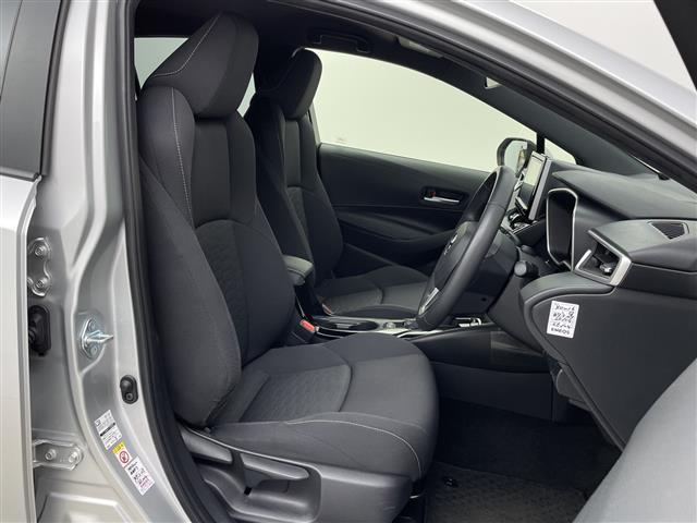 カローラスポーツ ハイブリッドG プリクラッシュセーフティ/レーダークルーズコントロール/レーンキープアシスト/ブラインドスポットモニター/パーキングサポートブレーキ/リアクロストラフィックアラート/ロードサインアシスト(10枚目)