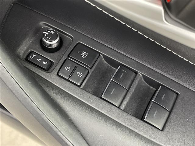 カローラスポーツ ハイブリッドG プリクラッシュセーフティ/レーダークルーズコントロール/レーンキープアシスト/ブラインドスポットモニター/パーキングサポートブレーキ/リアクロストラフィックアラート/ロードサインアシスト(40枚目)