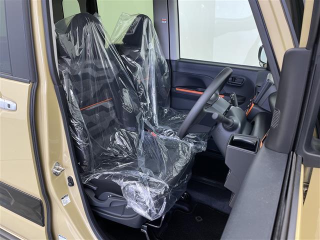 タント ファンクロス 4WD/衝突軽減ブレーキ/両側パワースライドドア/オートライト/オートハイビーム/LEDヘッドライト/アイドリングストップ/オートブレーキホールド/オートドアミラー/プッシュスタート(6枚目)