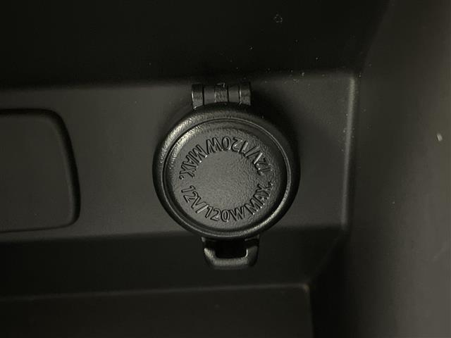 インプレッサスポーツ ２．０ｉ－Ｌアイサイト　純正メモリナビ　フルセグＴＶ　衝突被害軽減ブレーキ　レーンキープアシスト　レーダークルーズコントロール　バックモニター　ＥＴＣ　アイドリングストップ　横滑り防止装置　オートライト（33枚目）