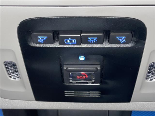 ���ŐV�i�r�i�t���Z�O�E�����Z�O�E�c�u�c�Đ��j�����ē��B�J���b�c�F���A�E�A���p�C���E�C�N���v�X�̃i�r���戵���Ă���o�b�N�J�����i�o�b�N���j�^�[�j��ȃ��j�^�[�i�t���b�v�_�E�����j�^�[�j�̎�t���\�ł��B