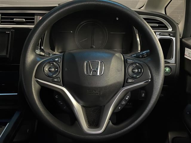 ���ŐV�i�r�i�t���Z�O�E�����Z�O�E�c�u�c�Đ��j�����ē��B�J���b�c�F���A�E�A���p�C���E�C�N���v�X�̃i�r���戵���Ă���o�b�N�J�����i�o�b�N���j�^�[�j��ȃ��j�^�[�i�t���b�v�_�E�����j�^�[�j�̎�t���\�ł��B