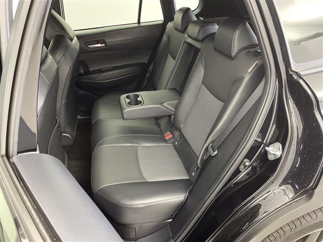 カローラクロス ハイブリッド　Ｚ　純正メモリナビ（ＢＴ／ＦＭ／ＡＭ／フルセグＴＶ）　全周囲カメラ　ステアリングスイッチ　ハーフレザーシート　シートヒーター　パワーシート　電動リアゲート　ブラインドスポットモニター　電格ミラー（13枚目）