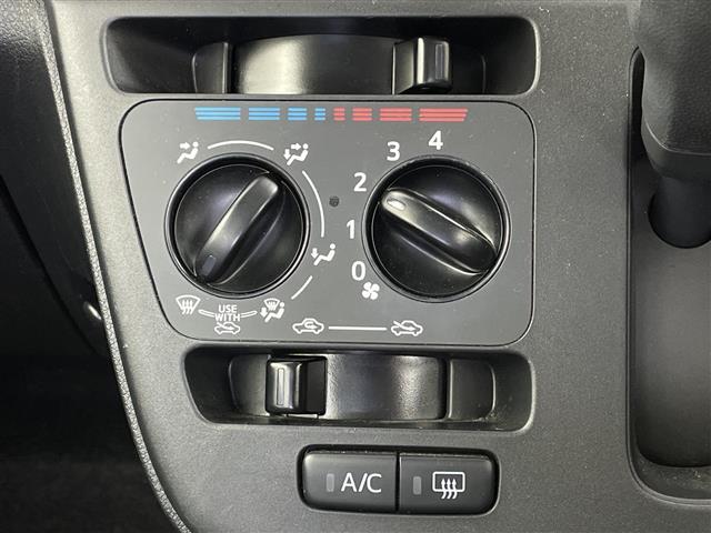 ���ŐV�i�r�i�t���Z�O�E�����Z�O�E�c�u�c�Đ��j�����ē��B�J���b�c�F���A�E�A���p�C���E�C�N���v�X�̃i�r���戵���Ă���o�b�N�J�����i�o�b�N���j�^�[�j��ȃ��j�^�[�i�t���b�v�_�E�����j�^�[�j�̎�t���\�ł��B