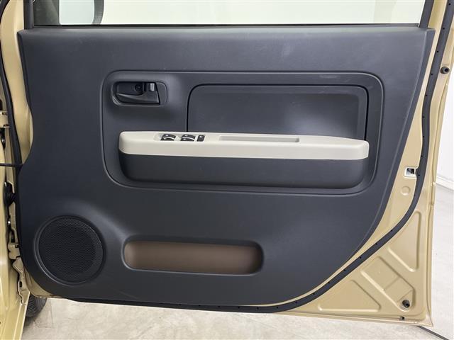 ���ŐV�i�r�i�t���Z�O�E�����Z�O�E�c�u�c�Đ��j�����ē��B�J���b�c�F���A�E�A���p�C���E�C�N���v�X�̃i�r���戵���Ă���o�b�N�J�����i�o�b�N���j�^�[�j��ȃ��j�^�[�i�t���b�v�_�E�����j�^�[�j�̎�t���\�ł��B