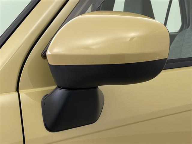 ���ŐV�i�r�i�t���Z�O�E�����Z�O�E�c�u�c�Đ��j�����ē��B�J���b�c�F���A�E�A���p�C���E�C�N���v�X�̃i�r���戵���Ă���o�b�N�J�����i�o�b�N���j�^�[�j��ȃ��j�^�[�i�t���b�v�_�E�����j�^�[�j�̎�t���\�ł��B