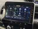 セレナ ｅ－パワー　ハイウェイスターＶ　プロパイロット　純正メモリナビ　セーフティパックＡ　衝突被害軽減ブレーキ　レーンキープアシスト　レーダークルーズコントロール　ブラインドスポットモニター　両側パワースライドドア　フリップダウンモニター（6枚目）
