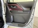 ハイブリッドＸＳ　４ＷＤ　禁煙車　スズキコネクトナビ（ＢＴ／ＦＭ／ＡＭ／フルセグＴＶ）　全周囲カメラ　ステアリングスイッチ　ステアリングヒーター　ハーフレザーシート　シートヒーター　両側パワースライドドア（34枚目）
