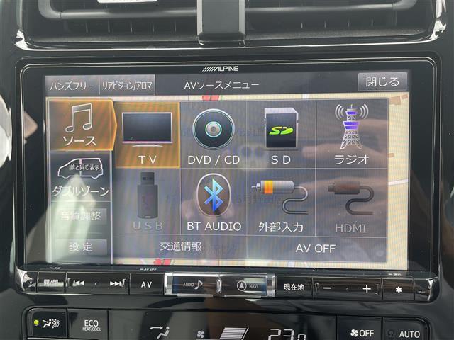 プリウス Ａツーリングセレクション　トヨタセーフティーセンス　ＡＬＰＩＮＥ９インチナビ／Ｘ９Ｚ　Ｂカメラ　合皮シート　シートヒーター　ＨＵＤ　スマートキー　追従式クルコン　運転席パワーシート　コーナーセンサー　ＥＴＣ　ＬＥＤライト（3枚目）