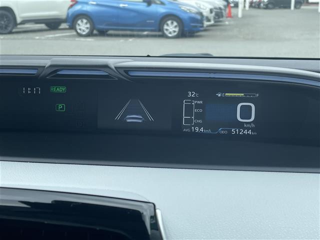 プリウス Ａツーリングセレクション　トヨタセーフティーセンス　ＡＬＰＩＮＥ９インチナビ／Ｘ９Ｚ　Ｂカメラ　合皮シート　シートヒーター　ＨＵＤ　スマートキー　追従式クルコン　運転席パワーシート　コーナーセンサー　ＥＴＣ　ＬＥＤライト（5枚目）