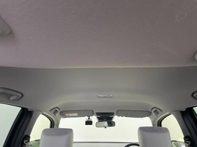 フィット ｅ：ＨＥＶホーム　純正ナビ　全方位カメラ　ドライブレコーダー　ＥＴＣ　ハーフレザーシート　シートヒーター　衝突被害軽減システム　レーダークルーズコントロール　コーナーセンサー　ブラインドスポットモニター　スマートキー（35枚目）