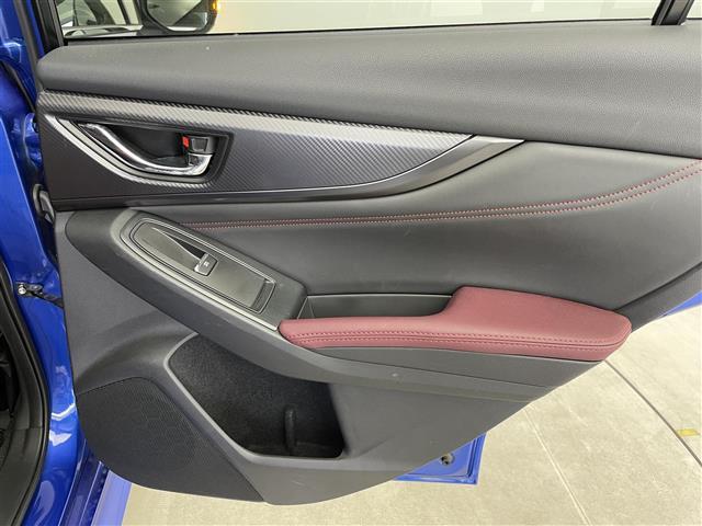 レヴォーグ ＳＴＩスポーツ　ＥＸ　４ＷＤ　純正ナビ　フルセグＴＶ　バック／フロント／サイドカメラ　プリクラッシュブレーキ　追従機能付クルーズコントロール　レーンキープアシスト　オートＬＥＤヘッドライト　フォグランプ　クリアランスソナー（27枚目）