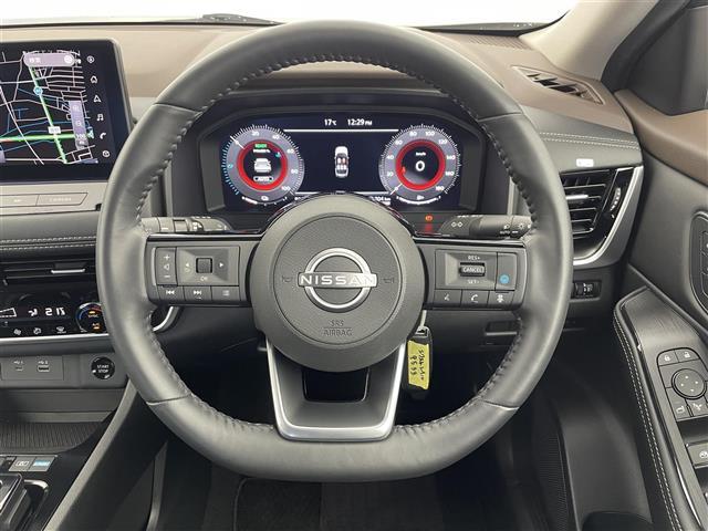 エクストレイル X e-4ORCE 純正12型ナビ 全方位カメラ ETC デジタルインナーミラー レザーシート パワーシート メモリシート シートヒーター ハンドルヒーター プロパイロット コーナーセンサー 純正アルミホイール 保証書(10枚目)