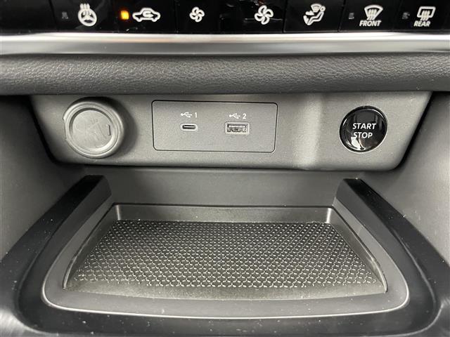 エクストレイル X e-4ORCE 純正12型ナビ 全方位カメラ ETC デジタルインナーミラー レザーシート パワーシート メモリシート シートヒーター ハンドルヒーター プロパイロット コーナーセンサー 純正アルミホイール 保証書(19枚目)