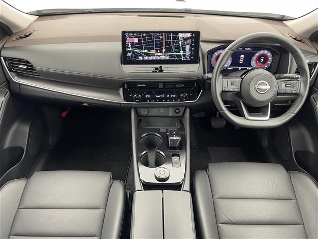 エクストレイル X e-4ORCE 純正12型ナビ 全方位カメラ ETC デジタルインナーミラー レザーシート パワーシート メモリシート シートヒーター ハンドルヒーター プロパイロット コーナーセンサー 純正アルミホイール 保証書(42枚目)