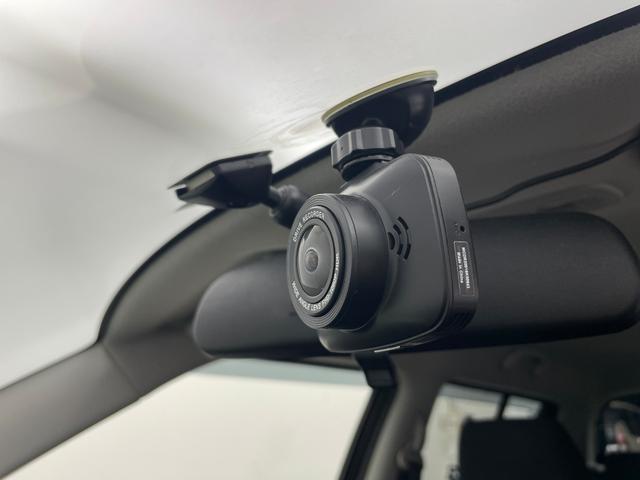 スイフト XG 社外メモリーナビ(AVIC-RZ102) ワンセグTV bluetooth バックカメラ ドライブレコーダー スマートキー スペアキー 社外マット ドアバイザー 横滑防止装置 保証書 取扱説明書(3枚目)